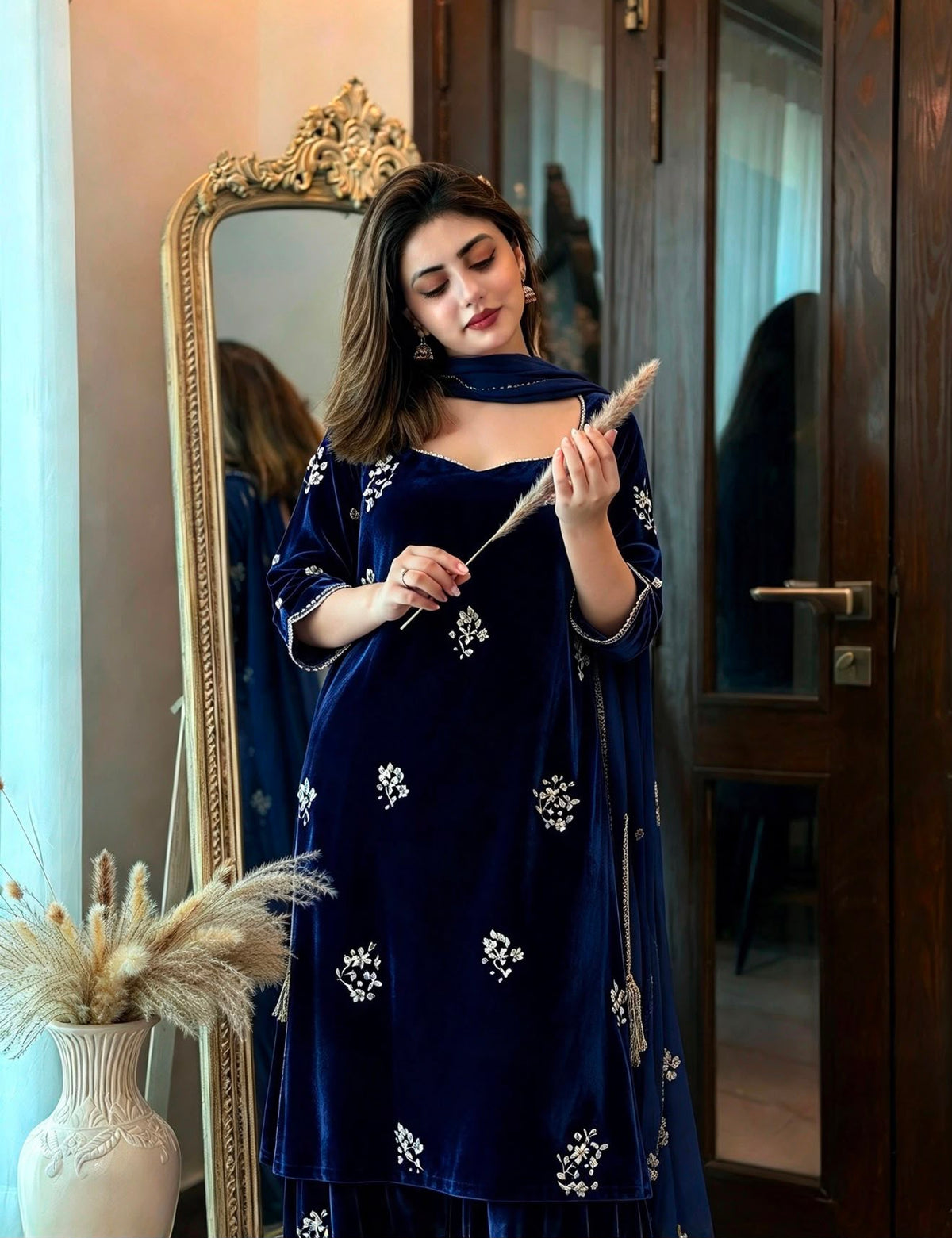 rosara velvet
